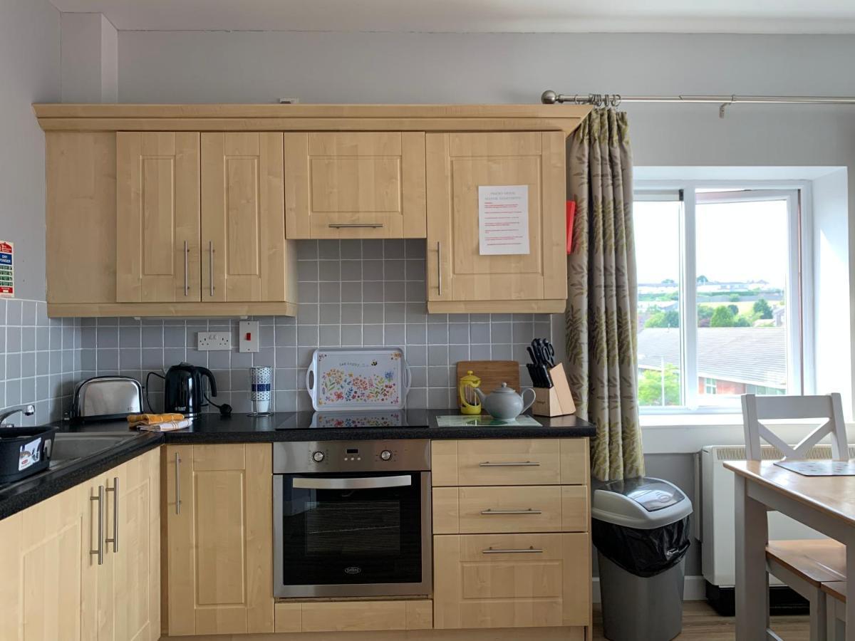 Priory House, Student Accommodation, Manor Village Apartments, Cork Road, X91W427 Waterford Dış mekan fotoğraf